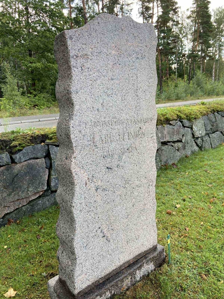 Grave number: 1 06     33, 34