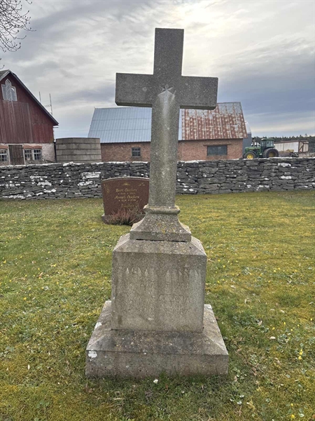 Grave number: GE 26