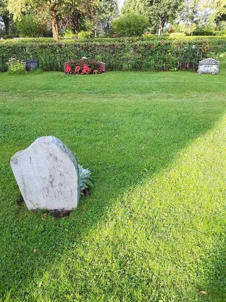 Gravnummer: NK A A   374