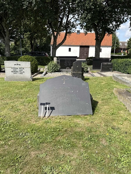 Grave number: ON D   218