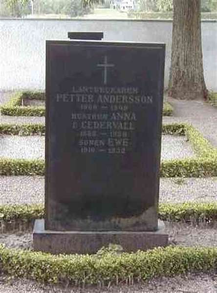 Grave number: BK F   133, 134, 135