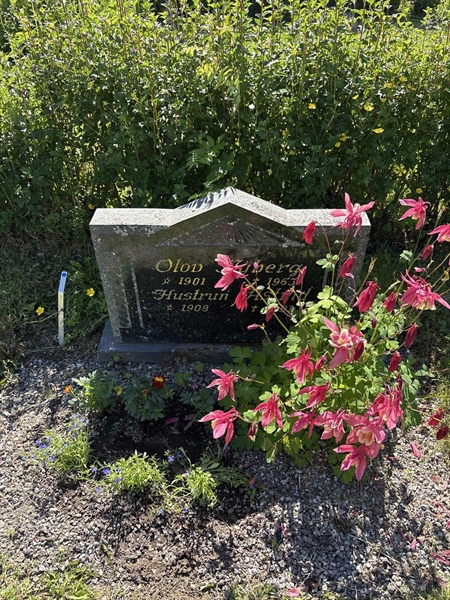 Grave number: 4 G GL   112-113