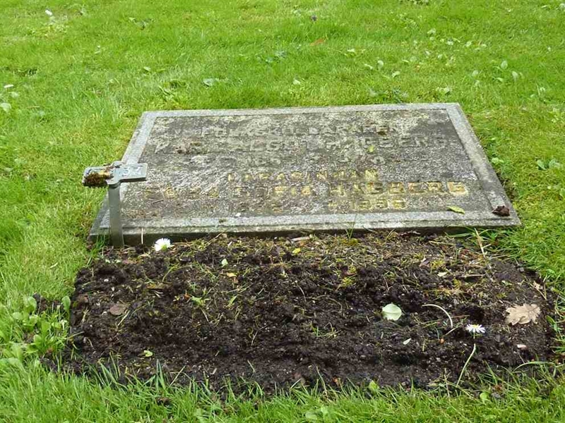 Grave number: 1 G  137