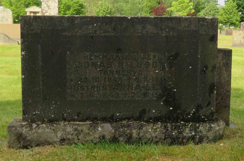 Grave number: 01 J   140, 141