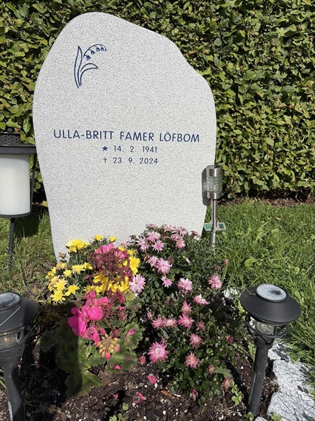 Grave number: 1 NC   239