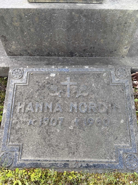 Hautatunnus: H 016 033-33