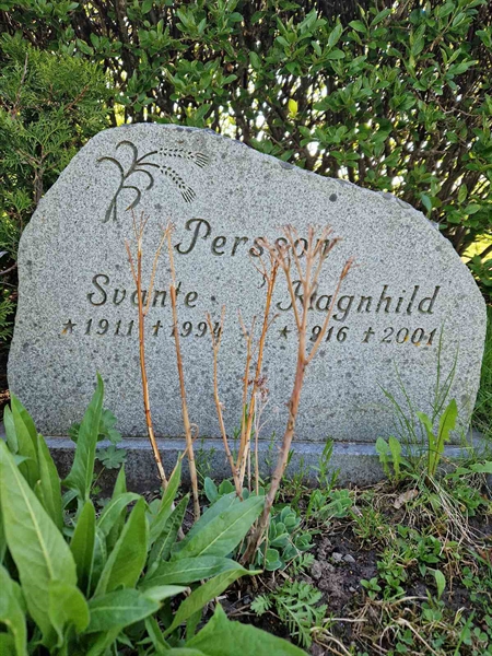 Grave number: 501 23 4637-4638