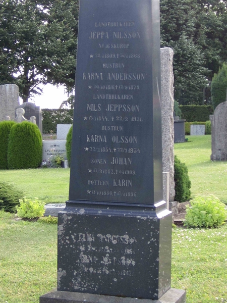 Grave number: 1 1    55