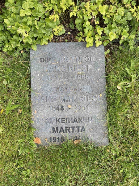 Grave number: 1 U     4