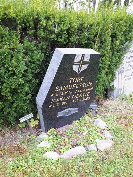 Gravnummer: GK U 4   104