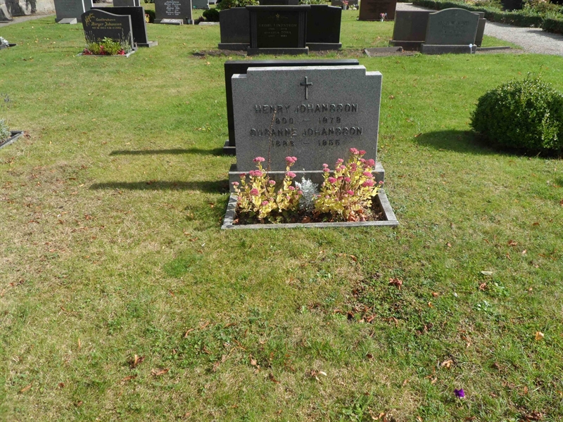 Grave number: SK J    37, 38