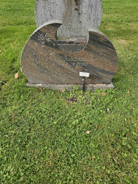 Grave number: Fr 8   194-195