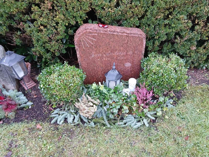 Grave number: FE K   127