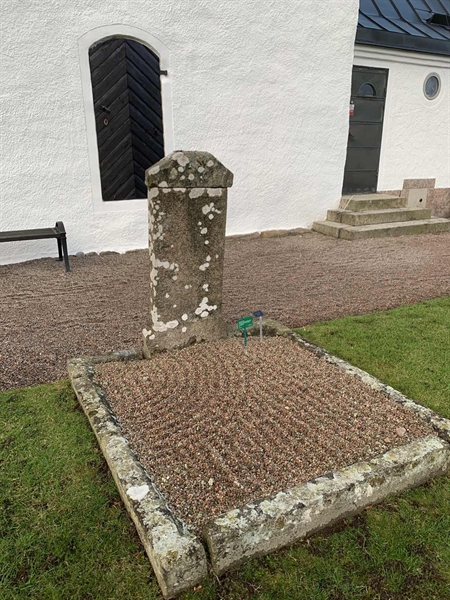 Grave number: SÖ A   250, 251