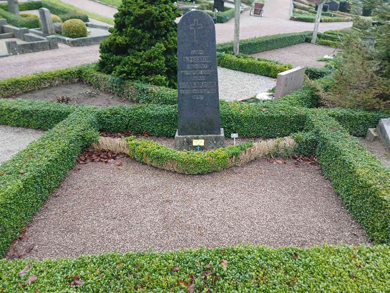 Gravnummer: Si J   168, 169