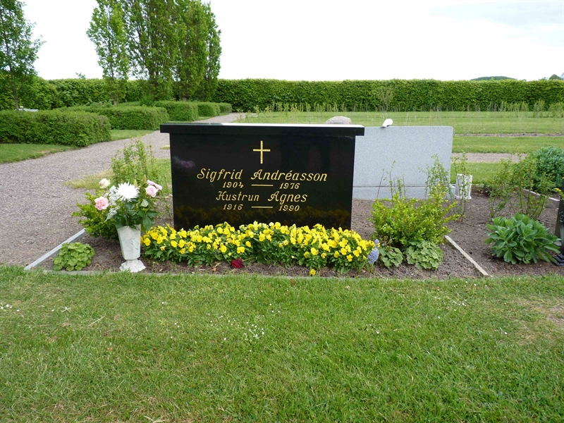 Grave number: SK Ö N    18
