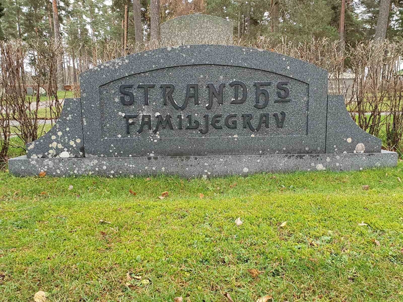 Grave number: SK A1   511-514