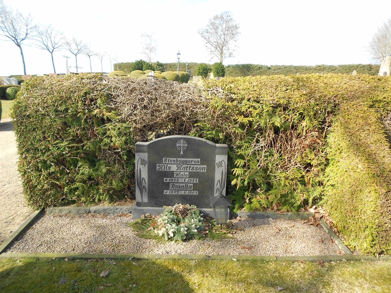Grave number: V 20    76
