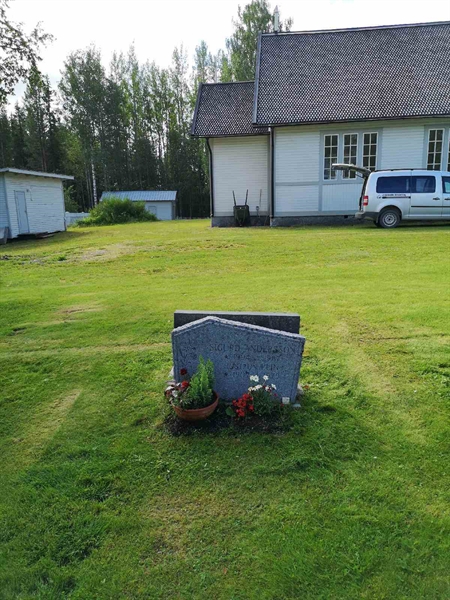 Gravnummer: POK 02    25