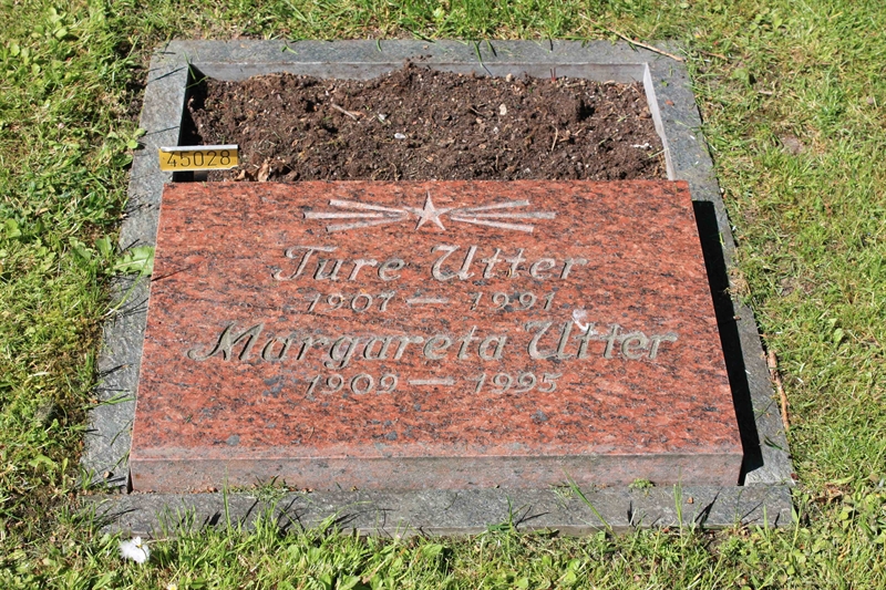 Grave number: Ö 45    28