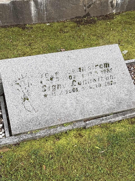 Grave number: SKF D   259, 260