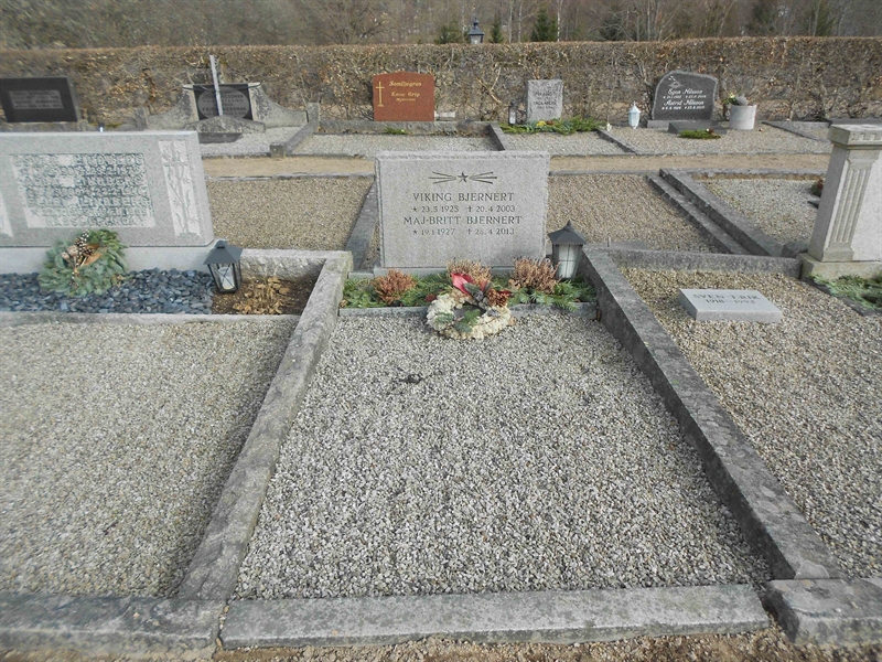 Grave number: NÅ M2    91