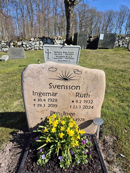 Hautatunnus: 3 3   47, 48