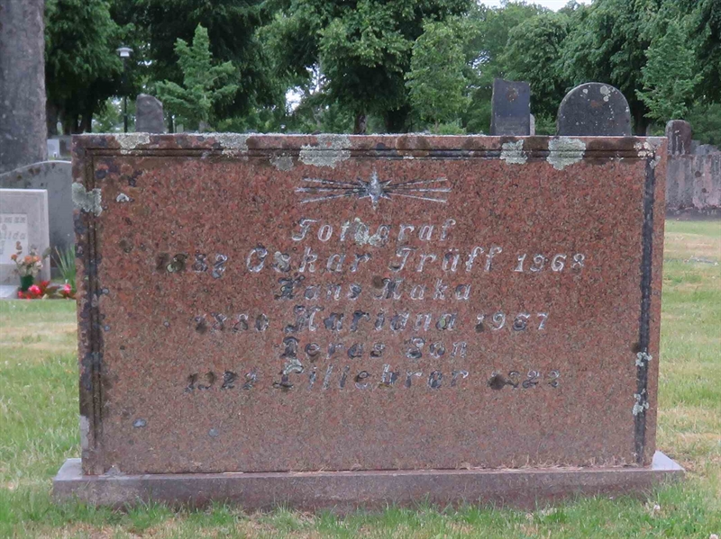 Grave number: 01 H   192, 192B