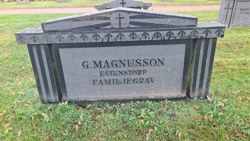 Grave number: M G 13 9-10