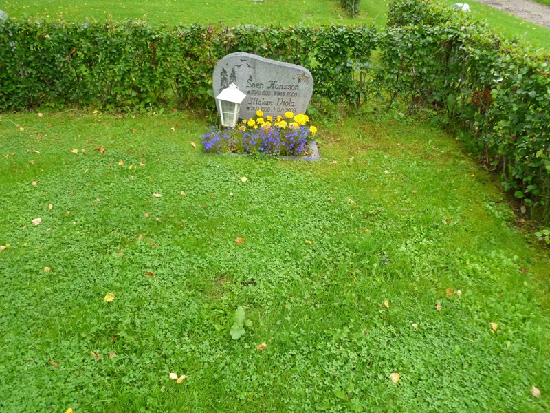 Grave number: ROG H  278, 279