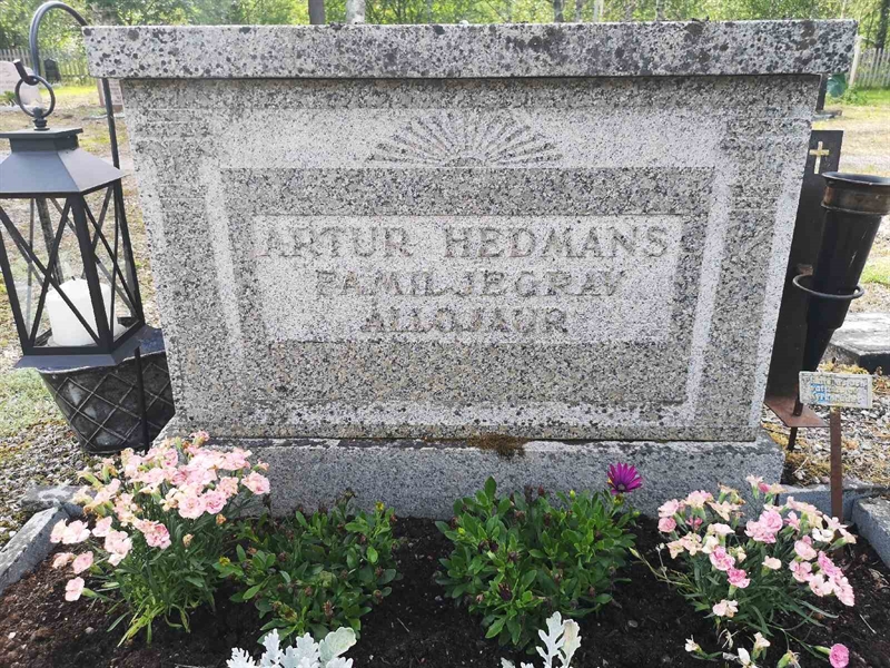 Gravnummer: SK M    28