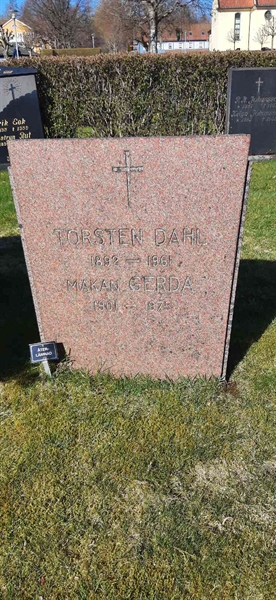 Grave number: GK B   113, 114