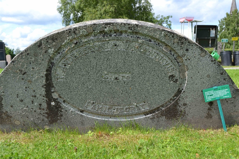 Grave number: 1 G   714-715