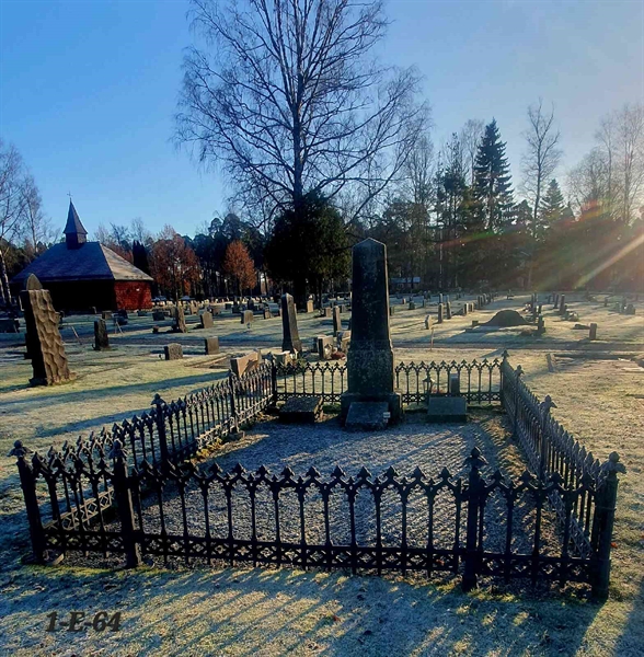 Hautatunnus: 1 E    64-65