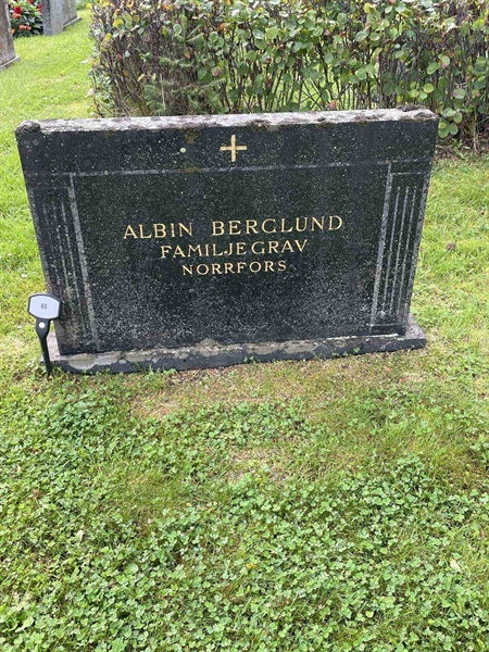 Grave number: 3    65