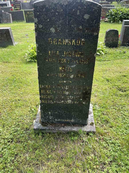 Grave number: N 4 2   269