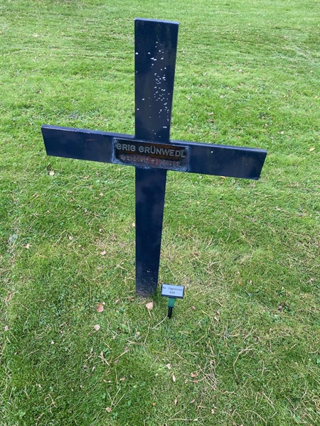 Hautatunnus: 2 C   620