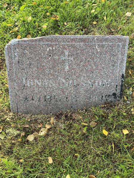 Grave number: 6    42