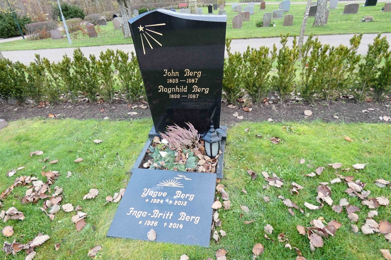 Grave number: TR 3   172