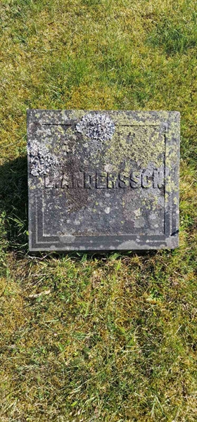 Grave number: F V B   266-267