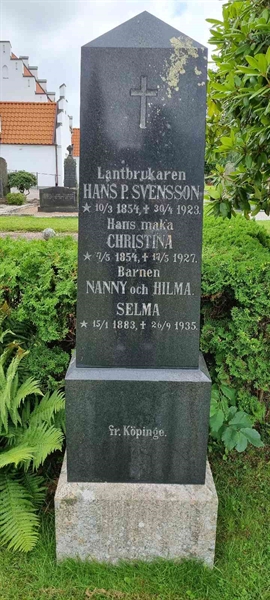 Grave number: LM 2 12  003