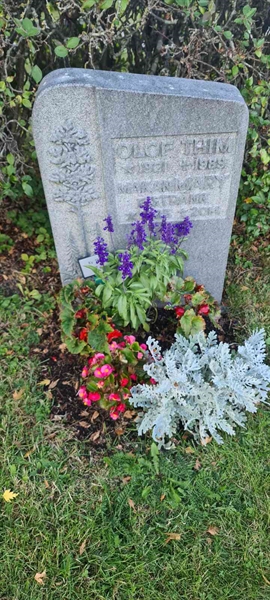 Grave number: M 16   27