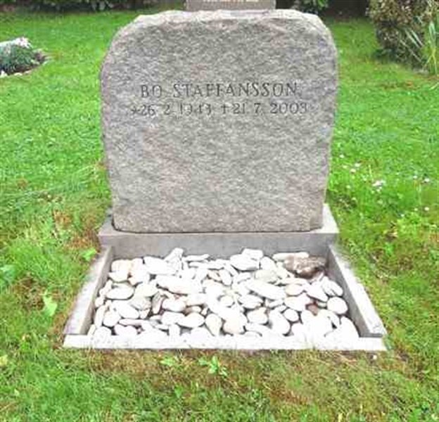 Grave number: SN U8    30