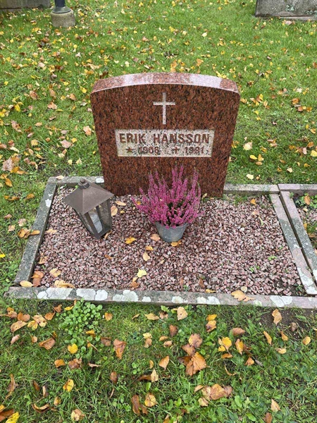 Grave number: ÖV B    50