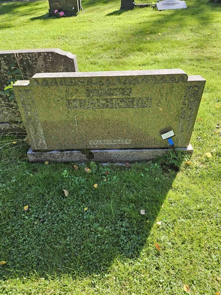 Grave number: Fr 7   224-225
