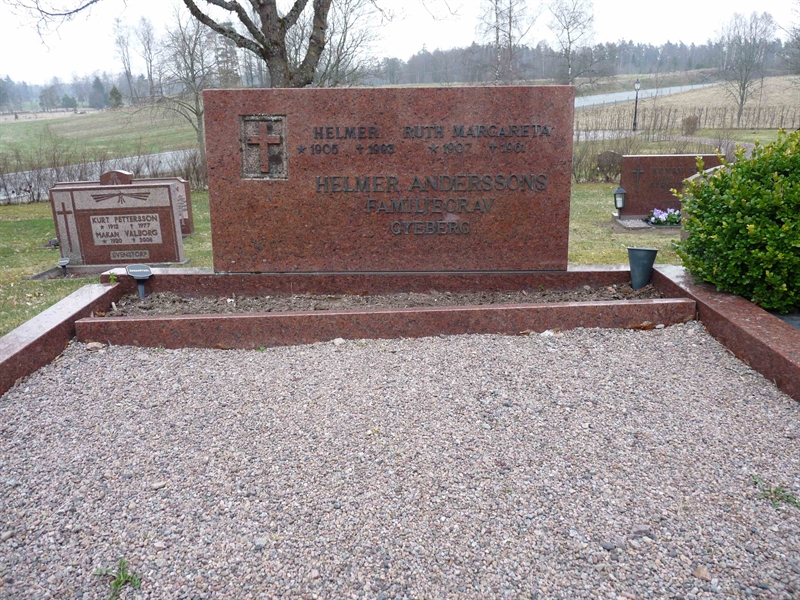 Grave number: JÄ 2   48