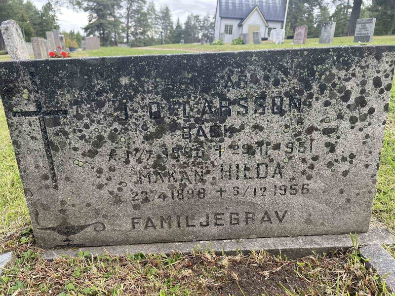 Grave number: 001 1   153