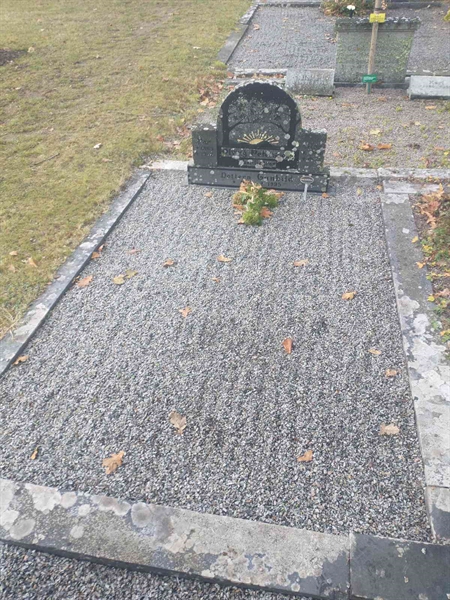 Grave number: VK C   505, 506