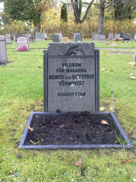 Grave number: NO 07   123