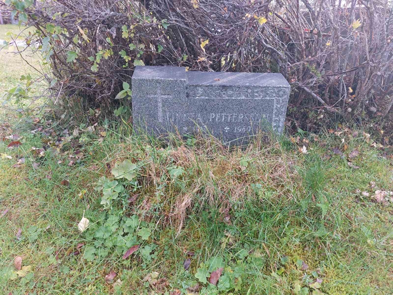 Grave number: RG F    42